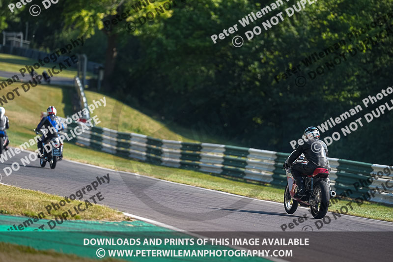 cadwell park;cadwell park photographs;cadwell trackday photographs;enduro digital images;event digital images;eventdigitalimages;peter wileman photography;racing digital images;trackday digital images;trackday photos